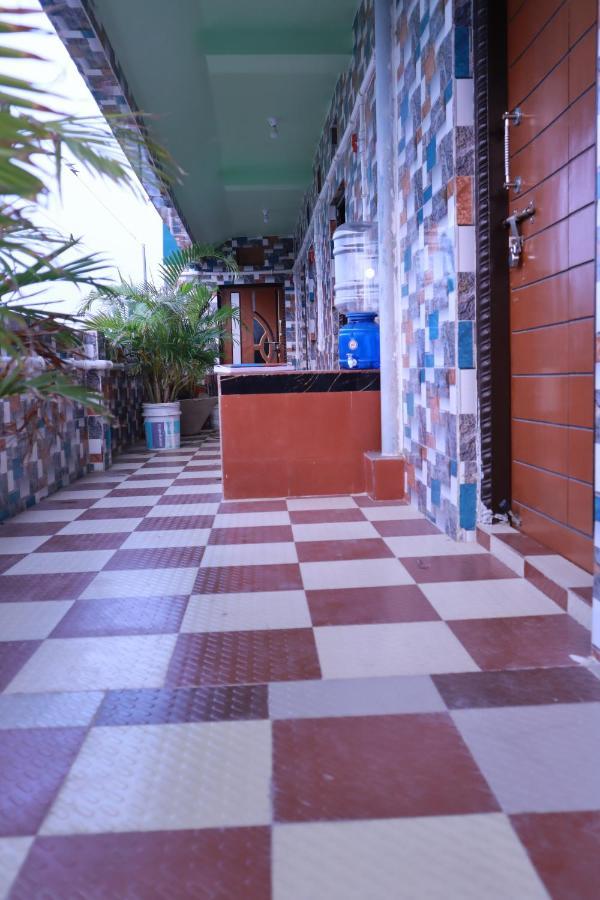 Jagannatha Guest House Puri Buitenkant foto